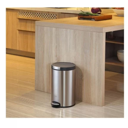 Stainless Steel Pedal Bin, 8 Liters
